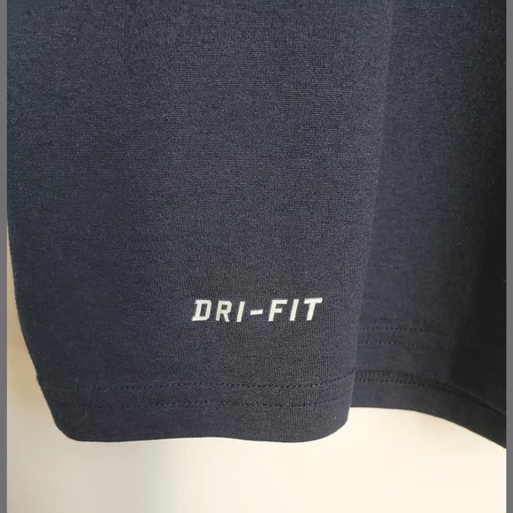 Nike Dri-FIT T-Shirt - Picture 4 of 5